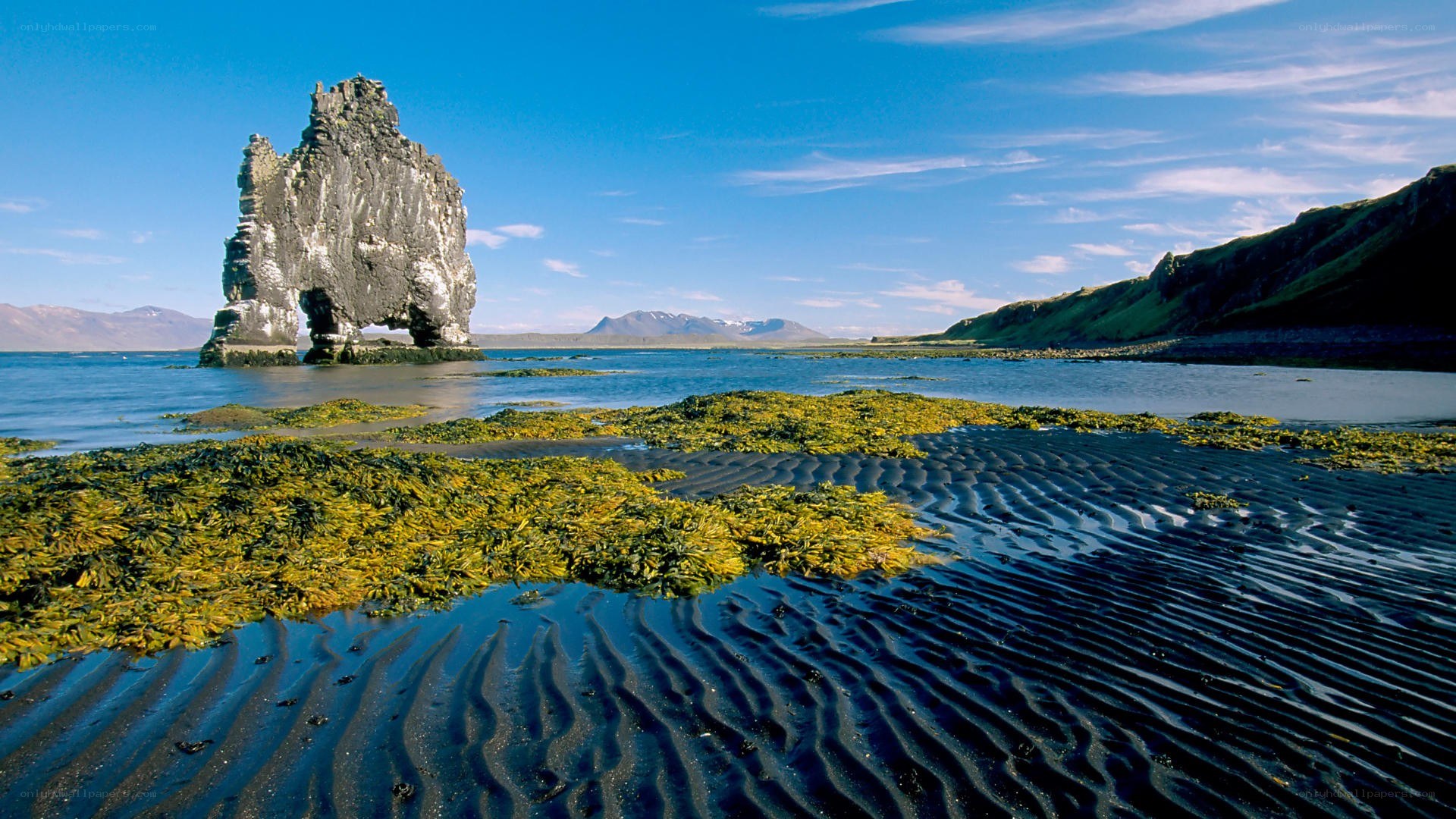 Hvitserkur rock formation