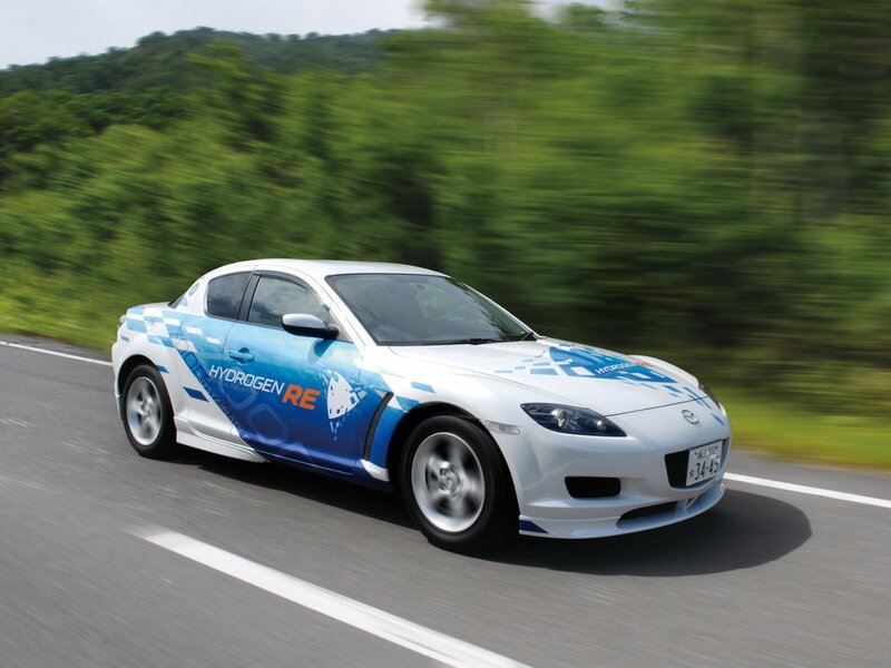 Hydrogen RE Mazda RX-8 in motion