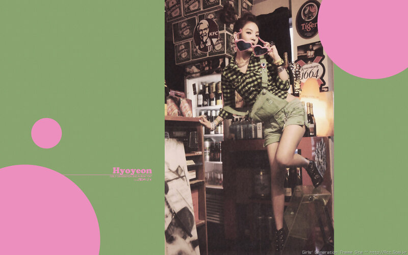Hyoyeon in a bar setting