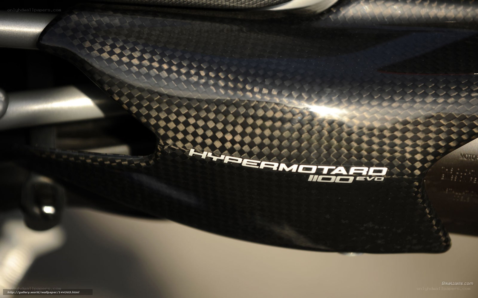 Hypermotard 1100 EVO carbon fiber