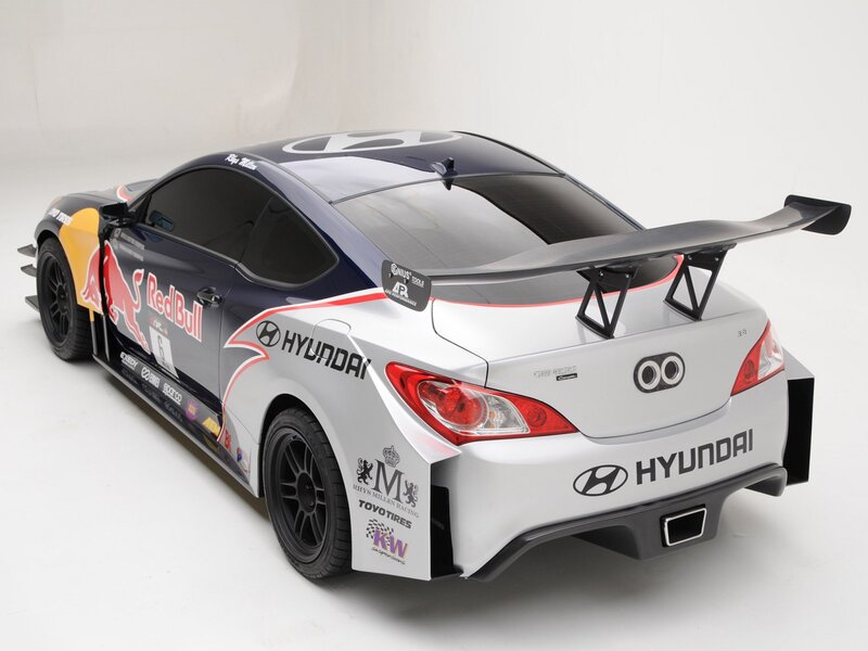 Hyundai Genesis Coupe Race Car — White