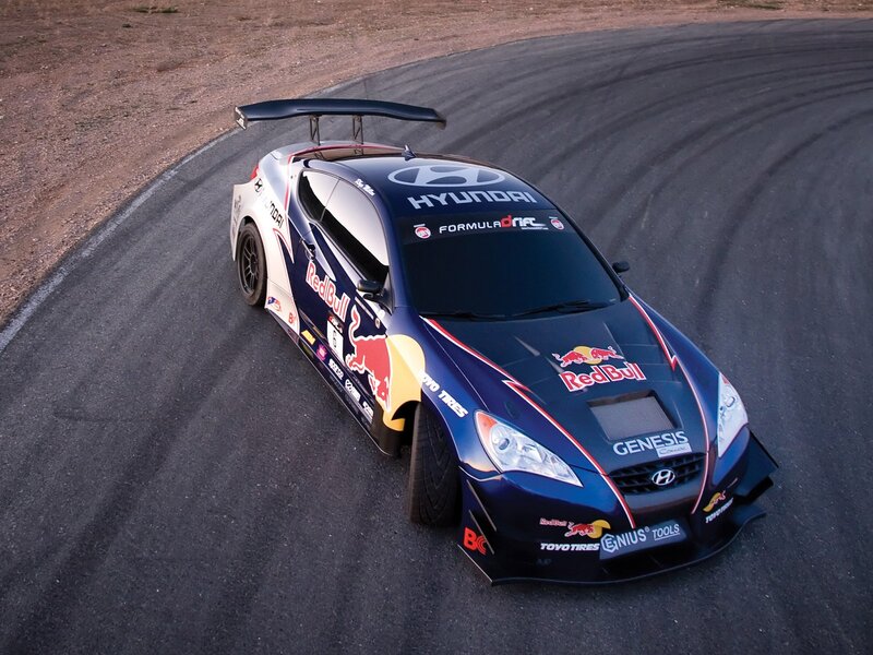 Hyundai Genesis Race Car — Blue