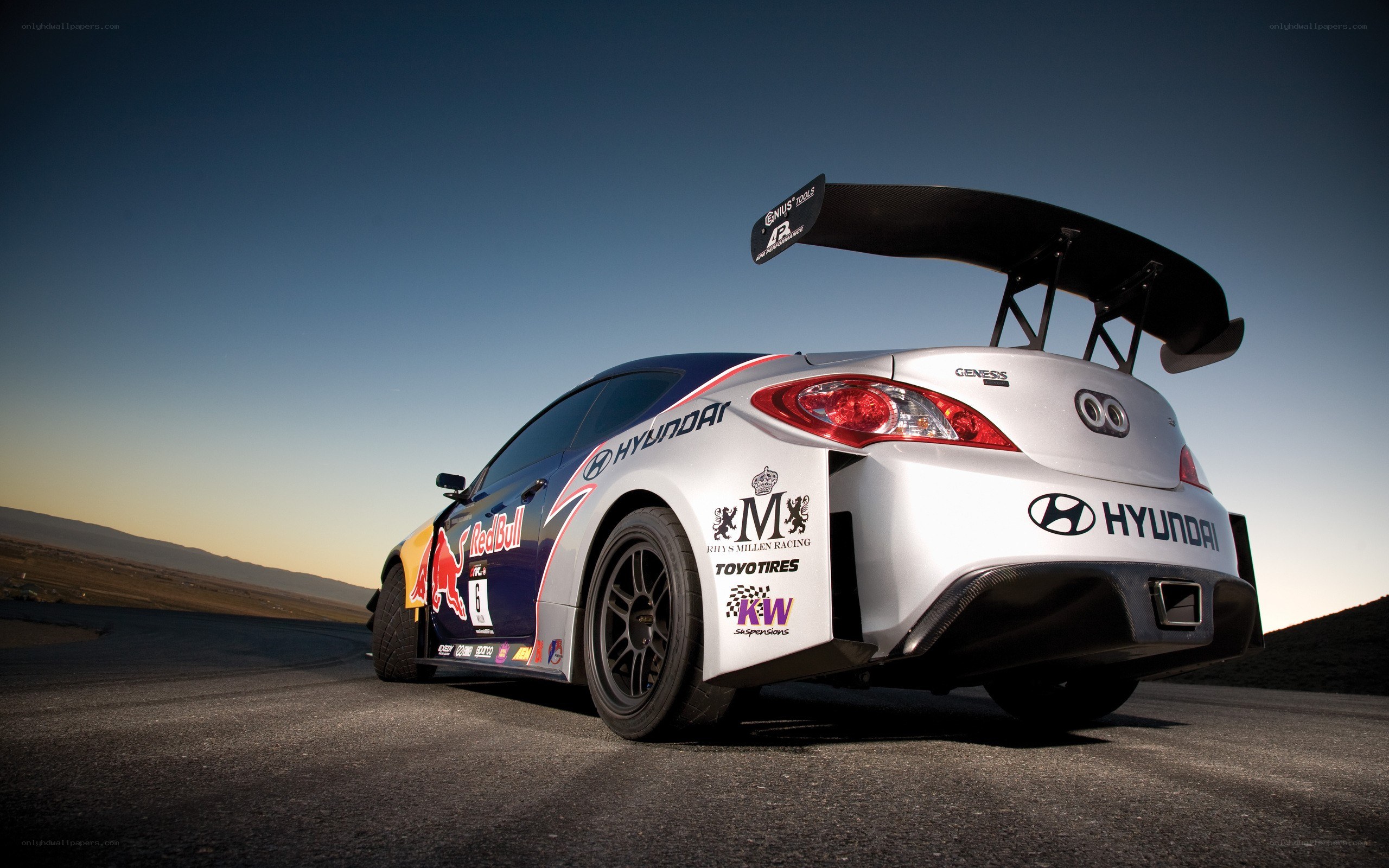 Hyundai Genesis race car