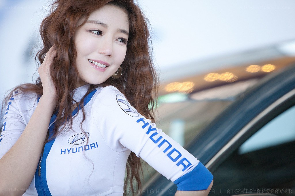 Hyundai promotional model
