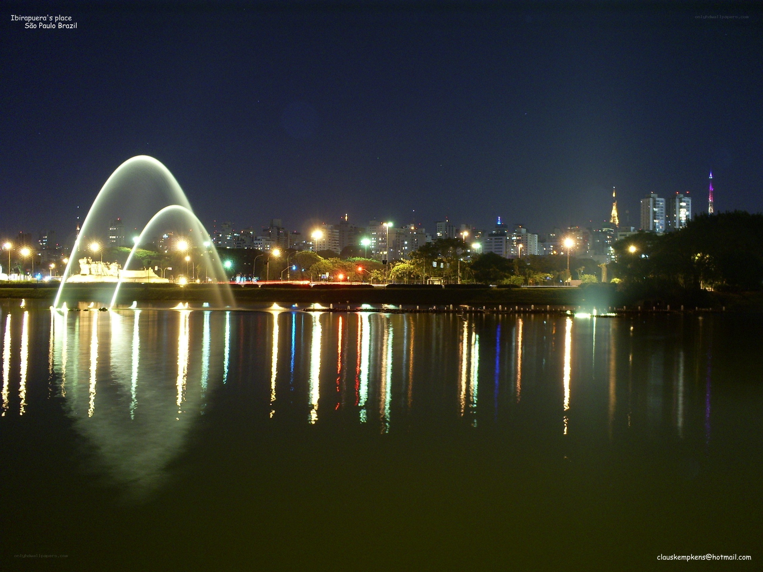 Ibirapuera Park at night