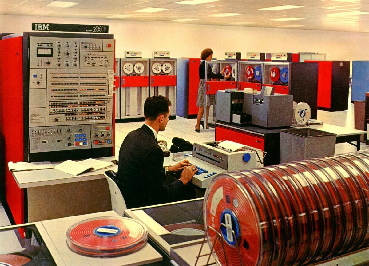 IBM 360 computer room