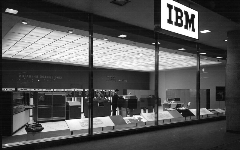 IBM Datacentre Display