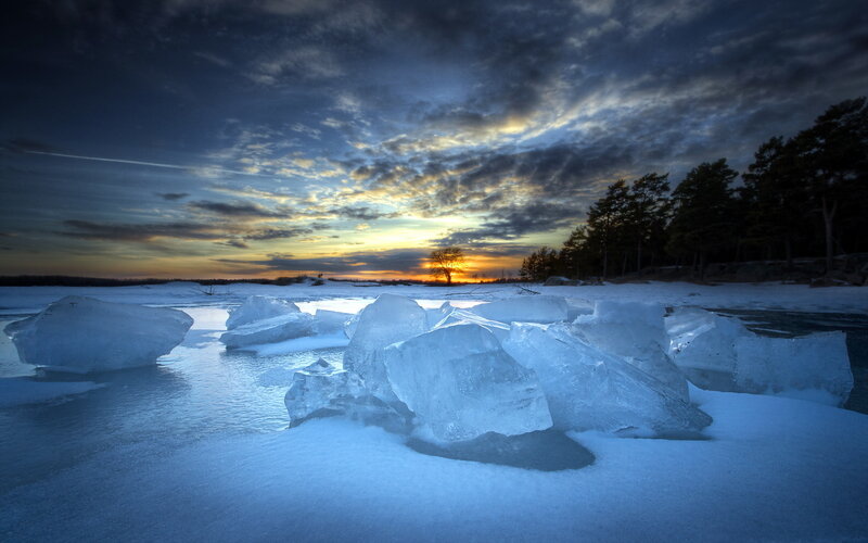 Ice Chunks on Frozen Lake — Blue