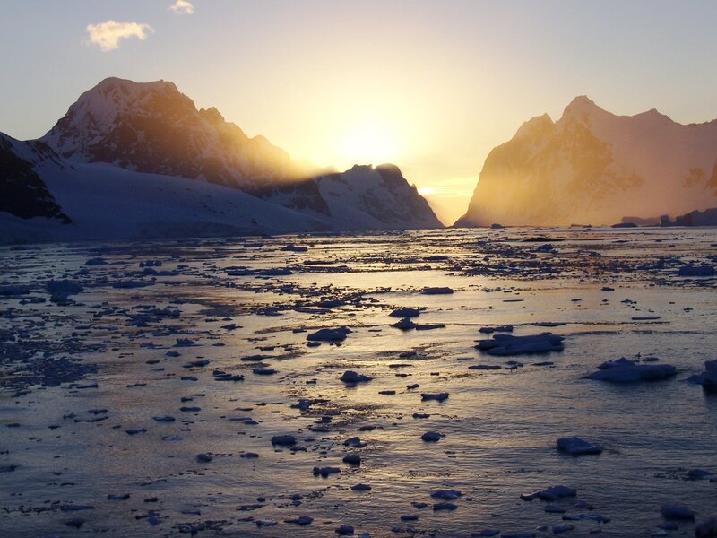 Ice-covered Mountains — Yellow