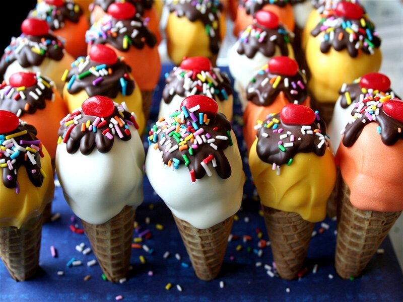 Ice Cream Cone Cakes