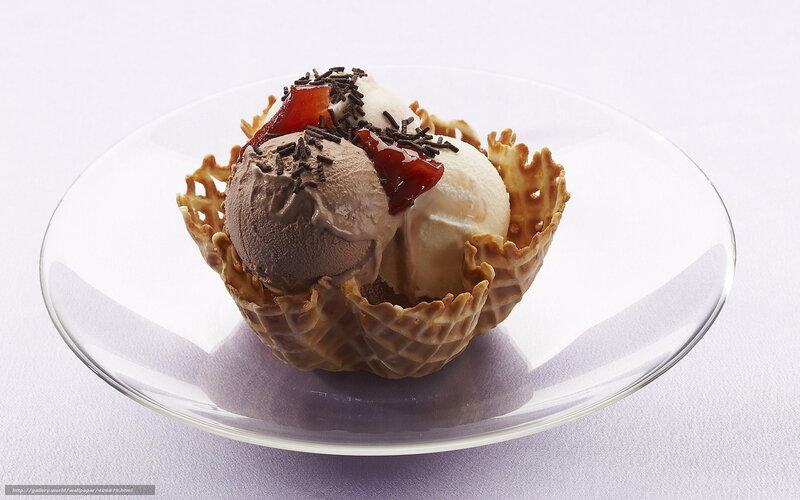 Ice Cream in Waffle Bowl — Brown