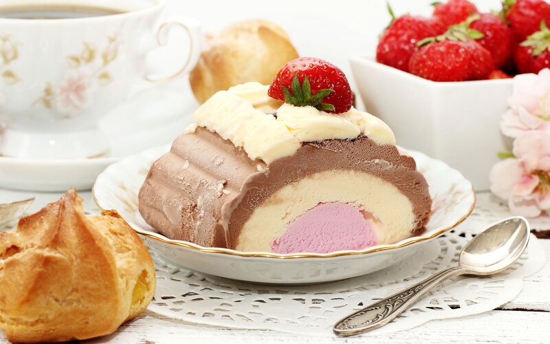 Ice Cream Roll Dessert