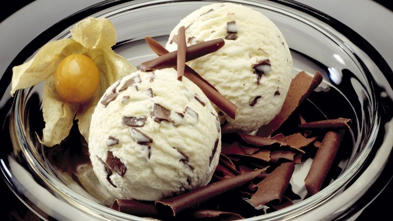 Ice Cream Scoops in Bowl — White, Appetizing, Photograph, Chocolate Shavings