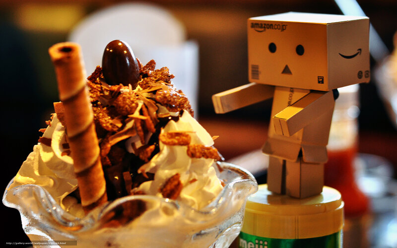 Ice Cream Sundae with Danbo