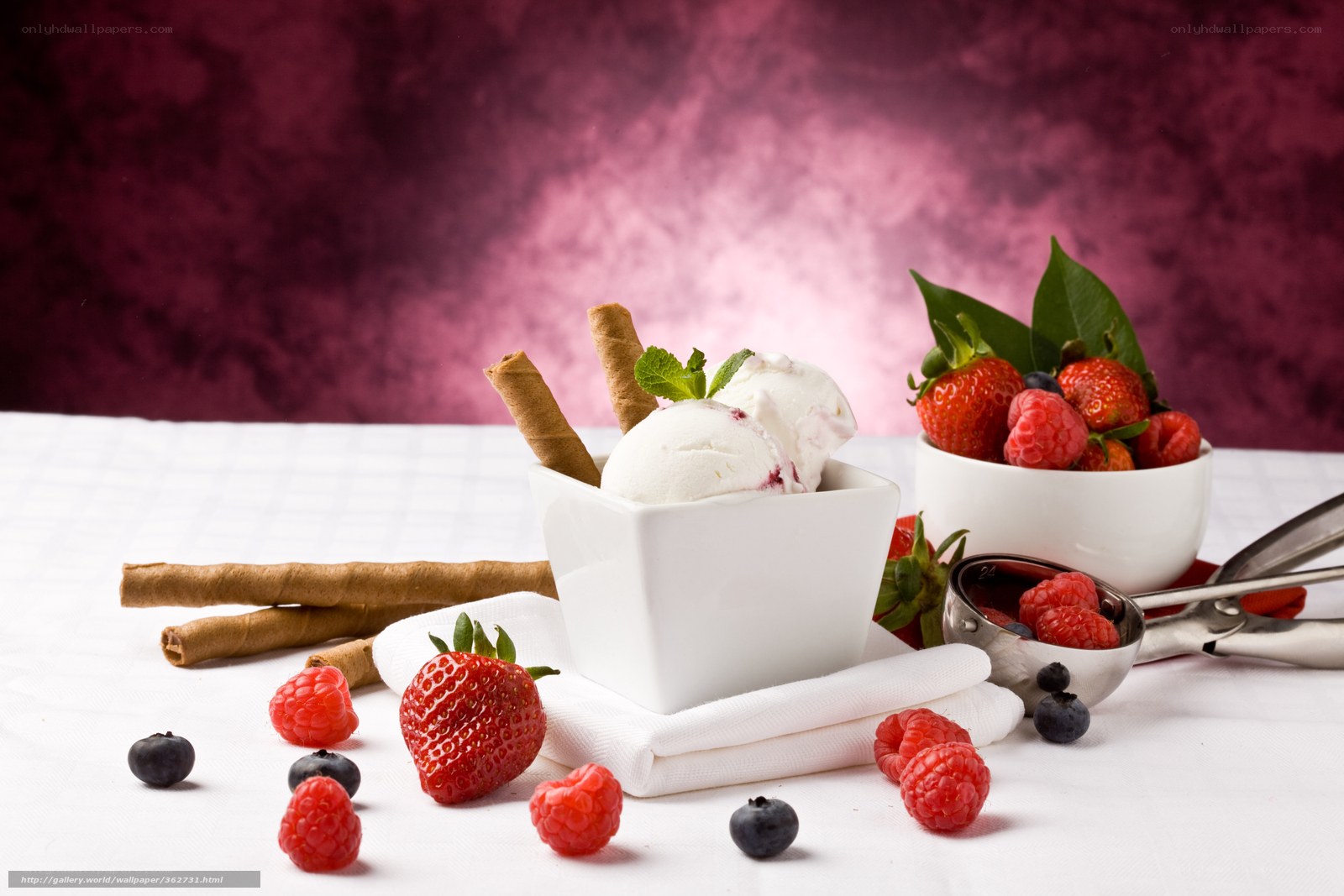 ice cream with fresh berries