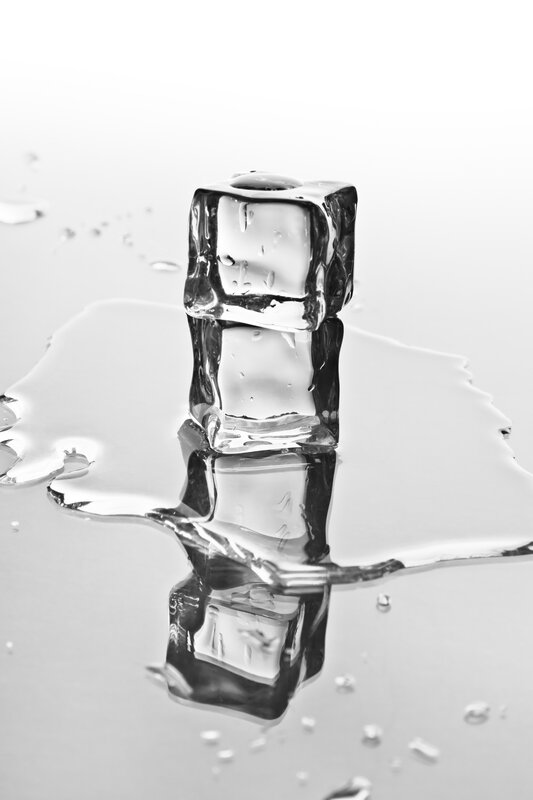 Ice Cubes Melting — Black
