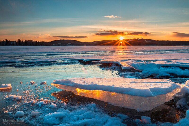 Ice Floes on Frozen Lake — Blue