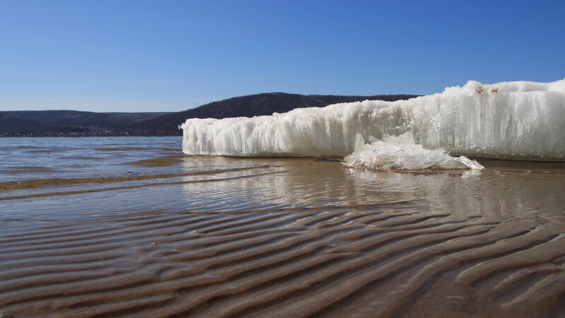 Ice Formation on Shoreline
