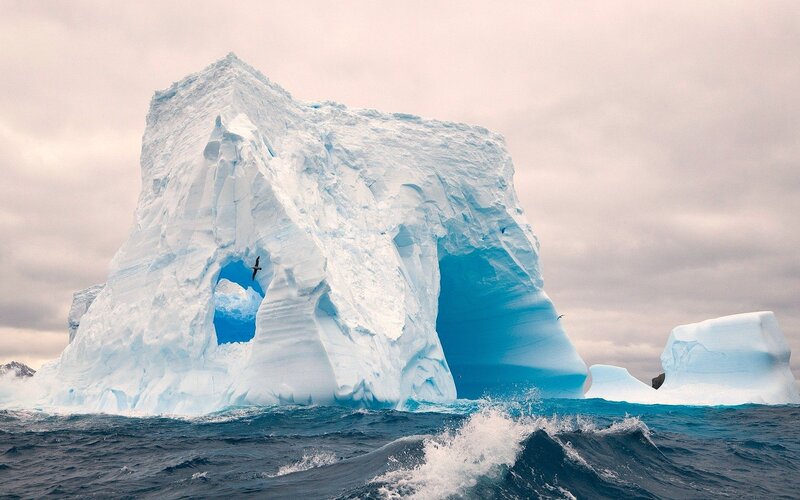 Iceberg with Arch — White