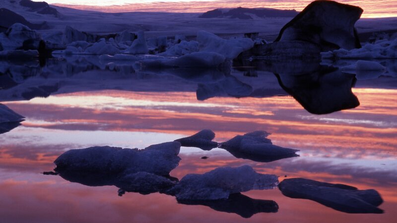 Icebergs at sunset in Iceland