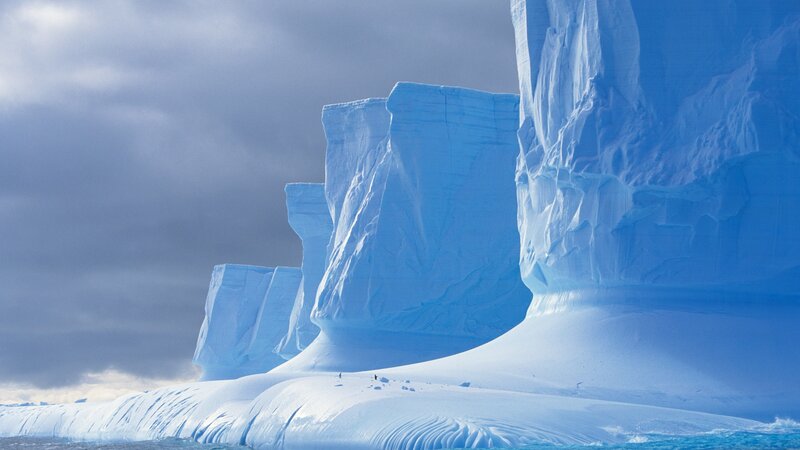 Icebergs in Polar Region — Blue