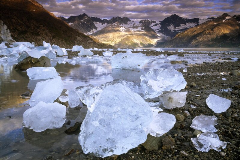 Icebergs on Rocky Shore — Blue