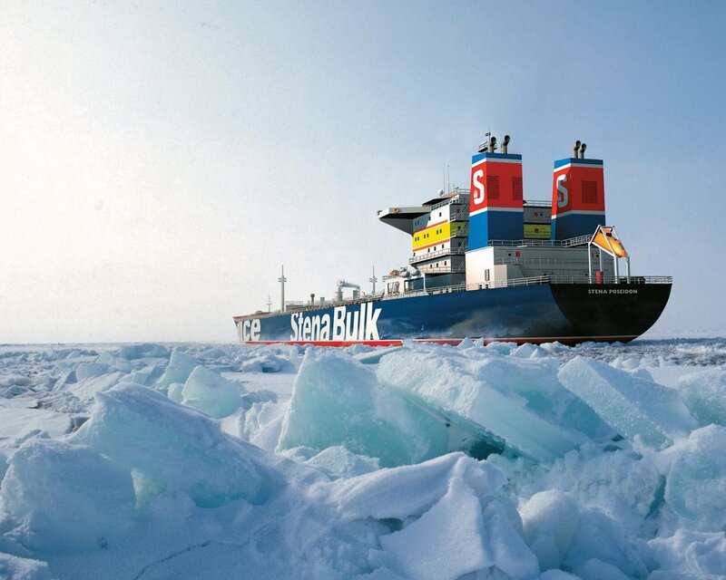 Icebreaking cargo ship