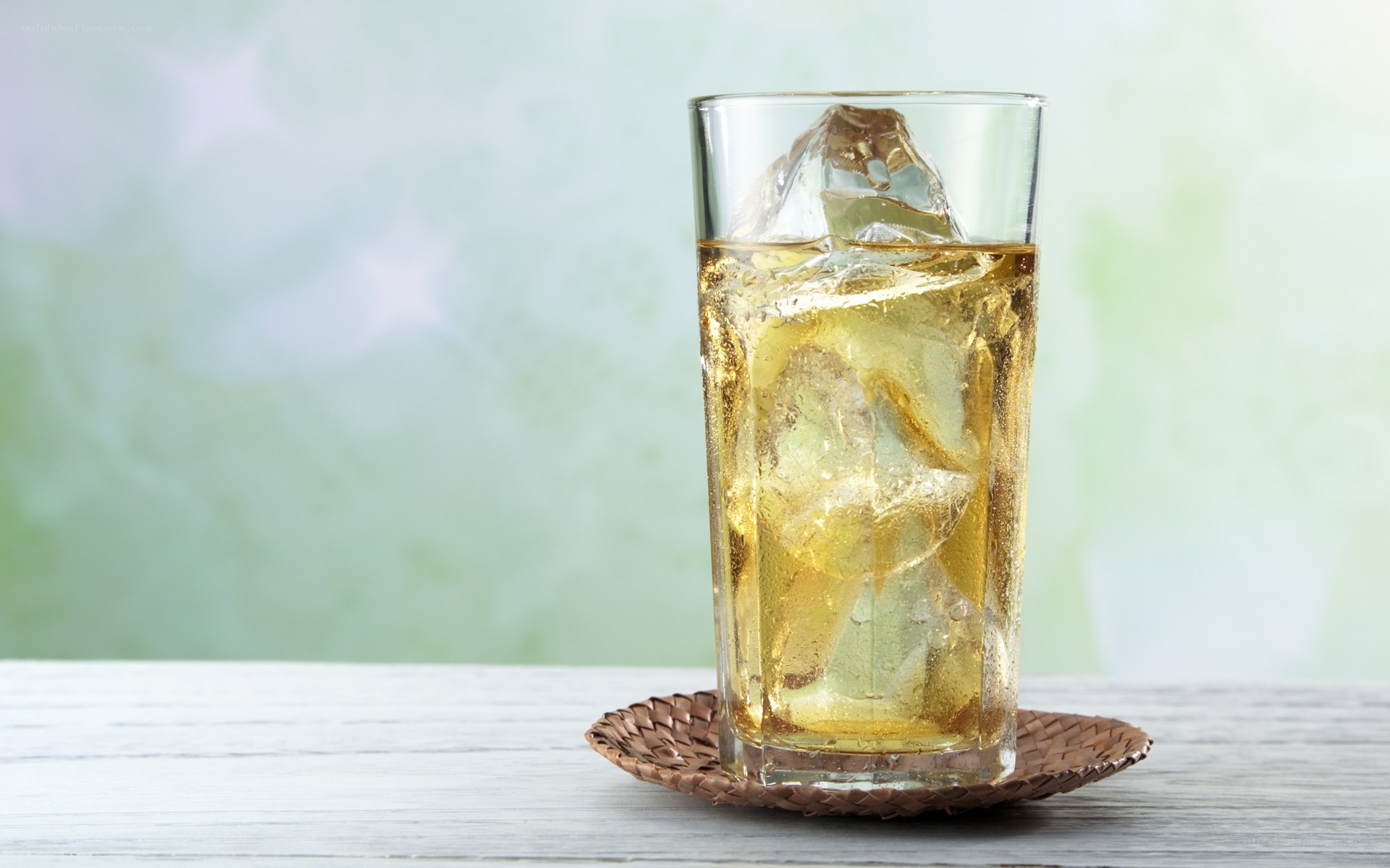 iced tea in a glass
