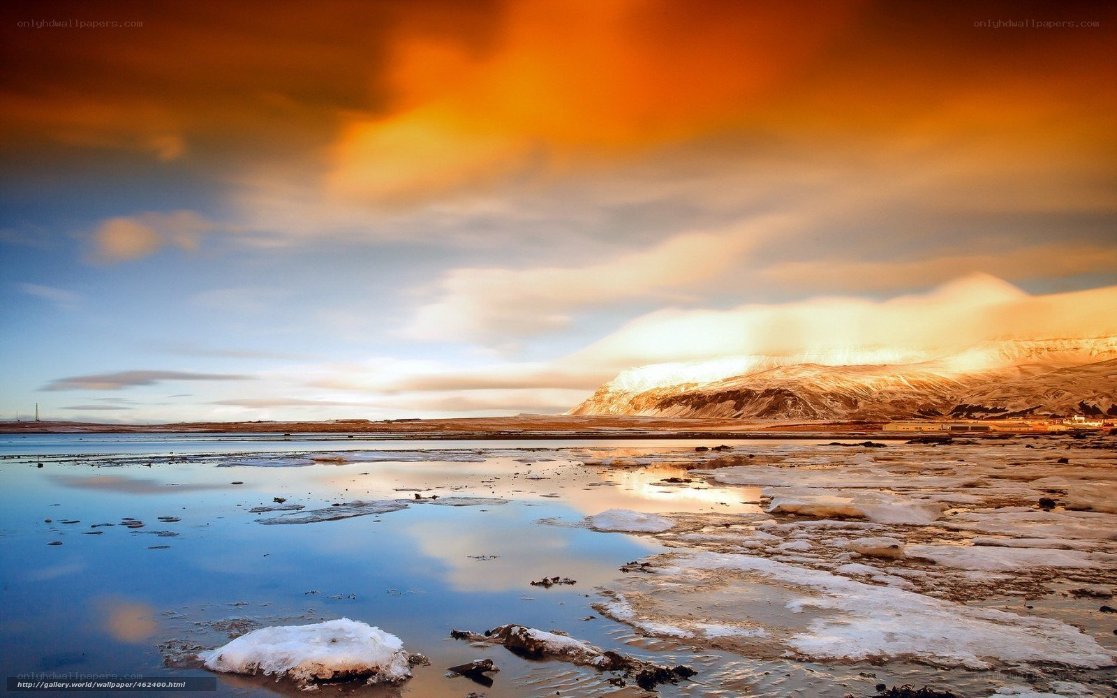 Icelandic landscape at sunset