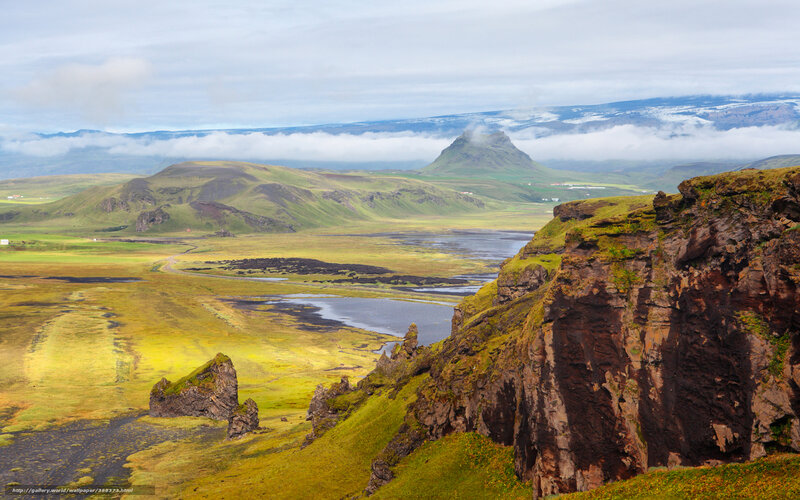 Icelandic landscape with cliffs