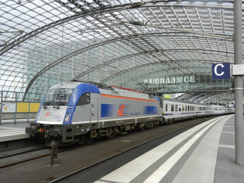 iCIC train at a station