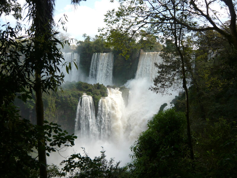 Iguazu Falls — Green, Dramatic