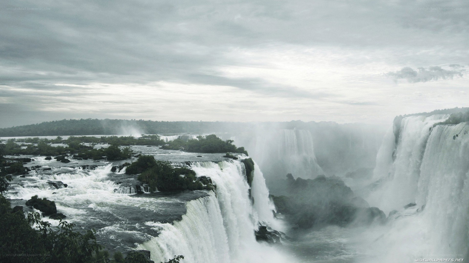 Iguazu Falls on a cloudy day