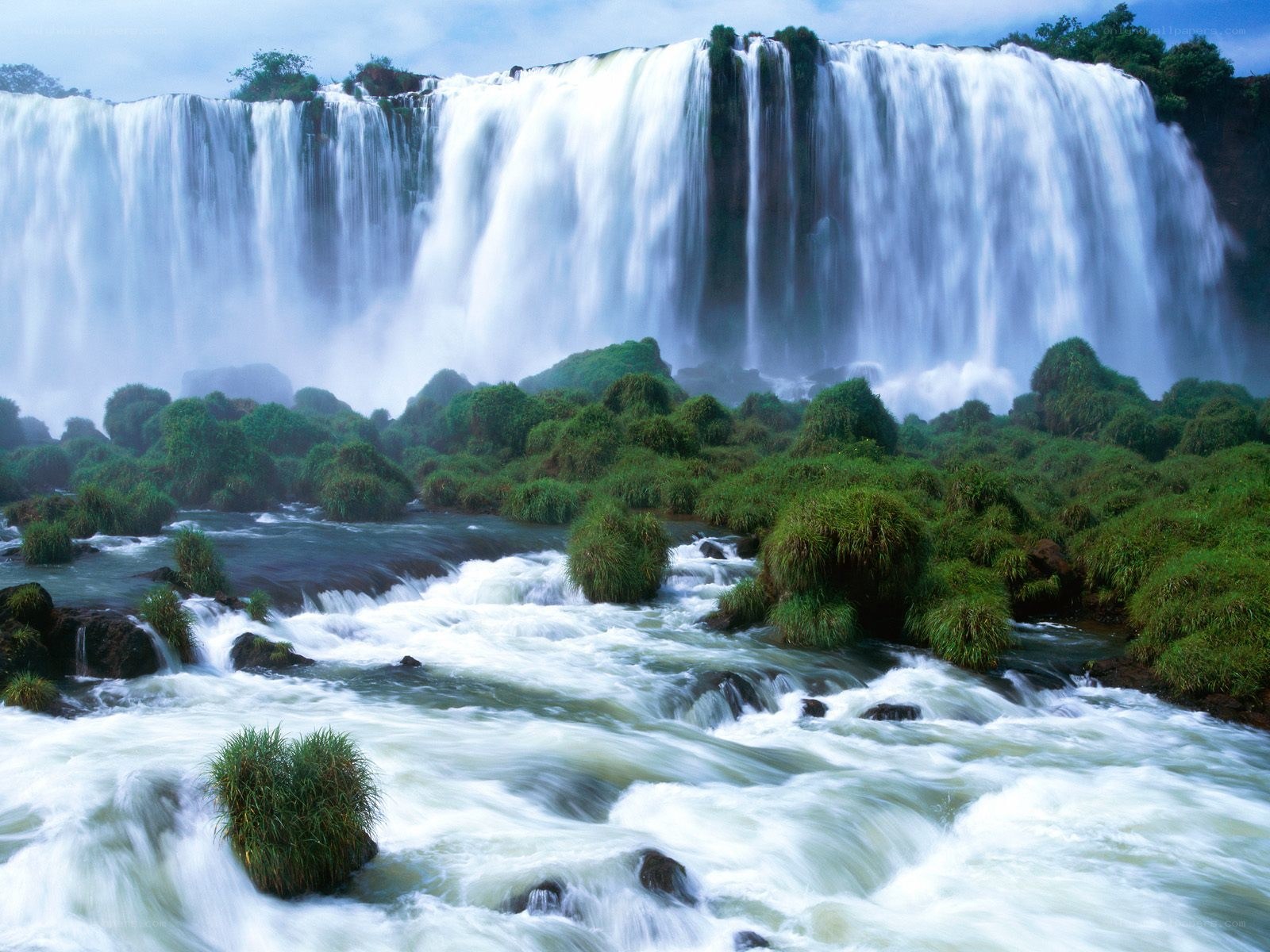 Iguazu Falls waterfall