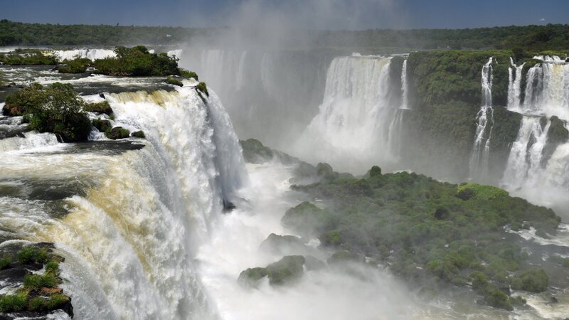 Iguazu Falls Waterfall — Green, Dramatic, Afternoon, Photograph, Mist