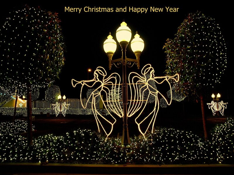 Illuminated Angel Figures — White