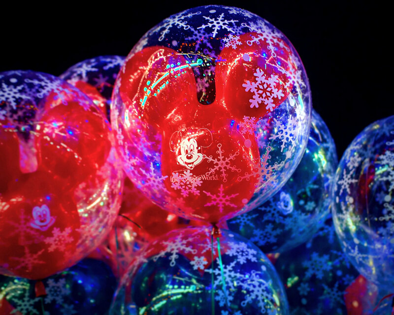 Illuminated Balloons with Snowflakes