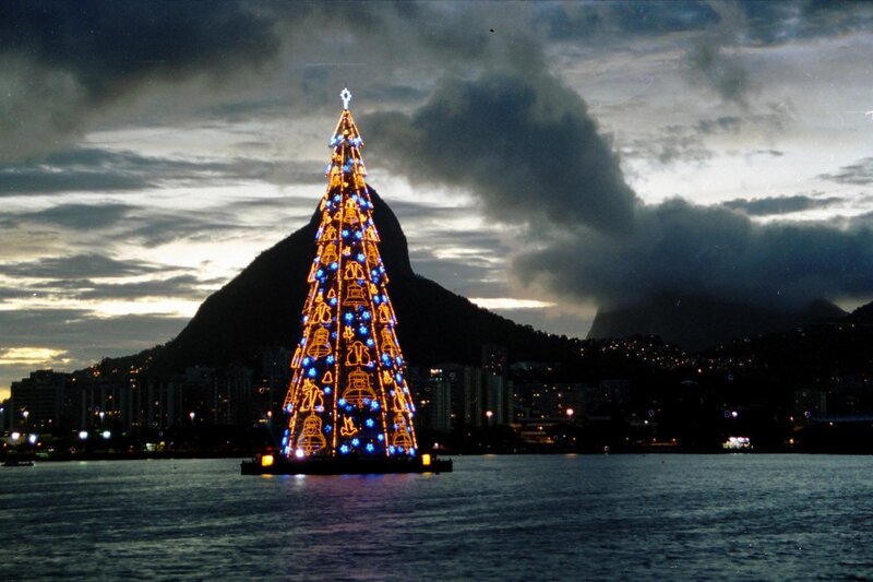 Illuminated Christmas Tree — Blue, Dramatic