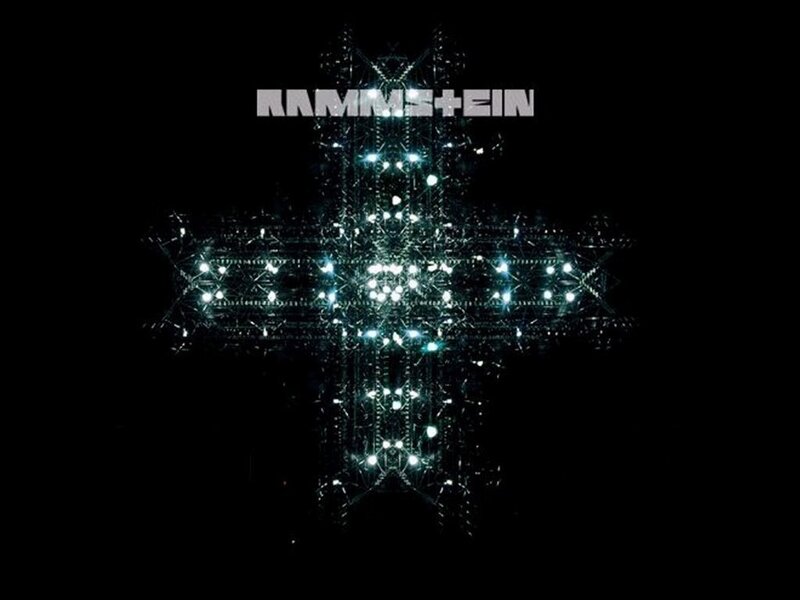 Illuminated Cross Structure