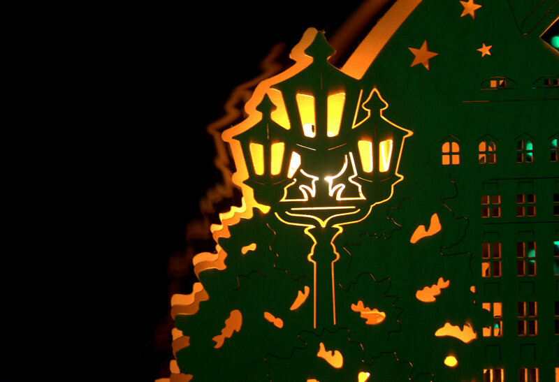 Illuminated Lantern Cutout