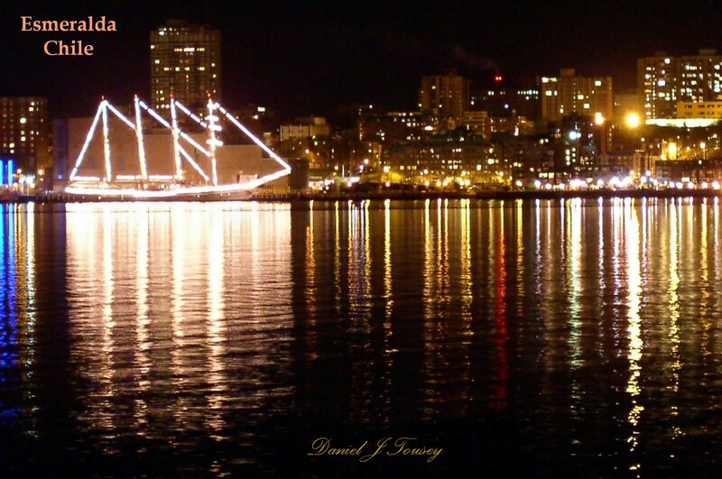 Illuminated Ship Model — Black