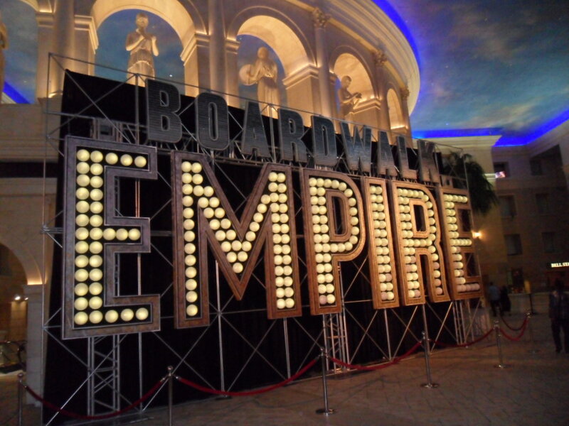 Illuminated Sign Structure