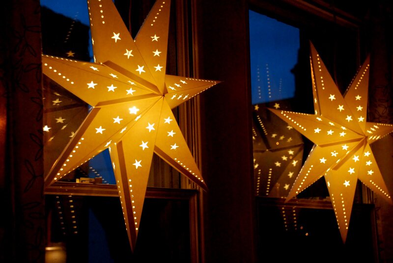 Illuminated Star Decorations — Yellow