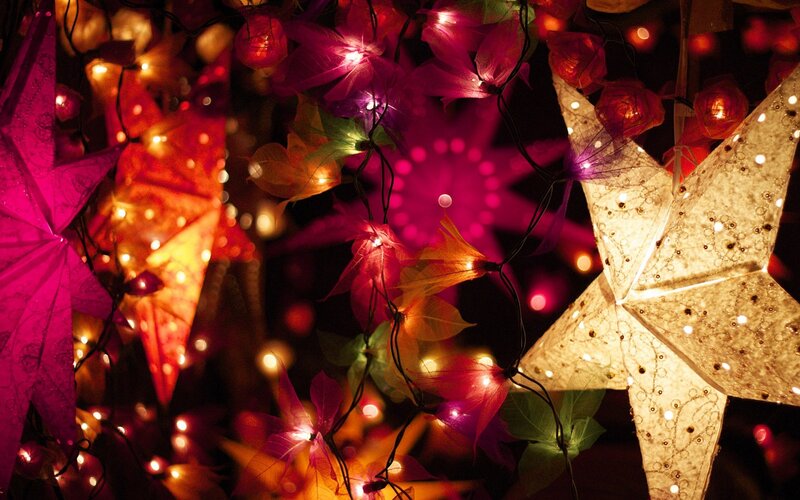 Illuminated Star Lanterns — Pink
