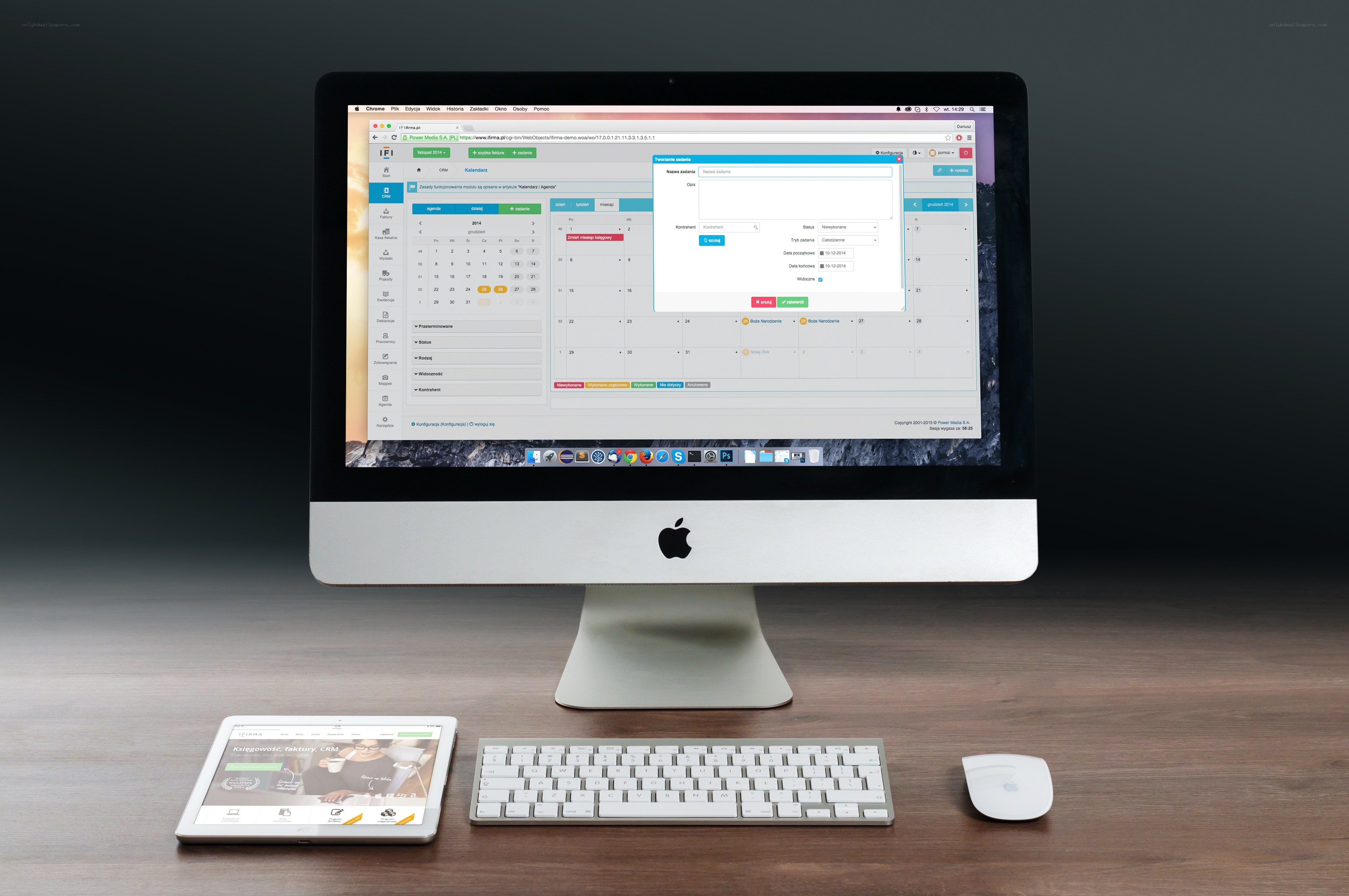 iMac with tablet and keyboard