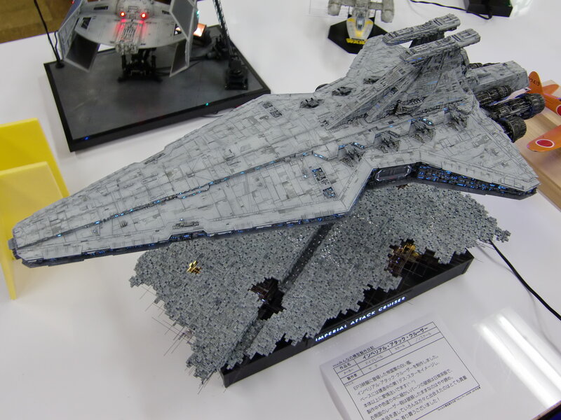 Imperial Attack Cruiser model