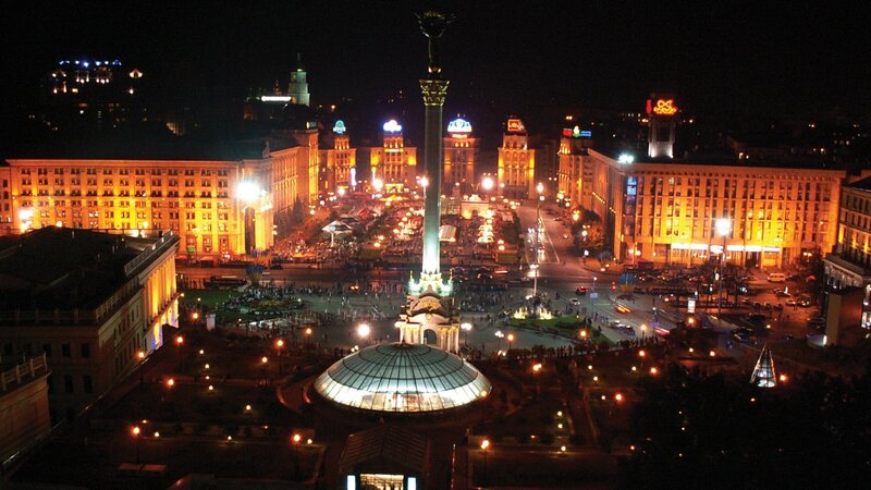 Independence Monument — Yellow