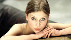 1600 kinopoisk bmence