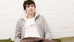 Actors brick wall Gamer