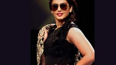 Actress brunettes models bollywood Bollywood actress Huma 